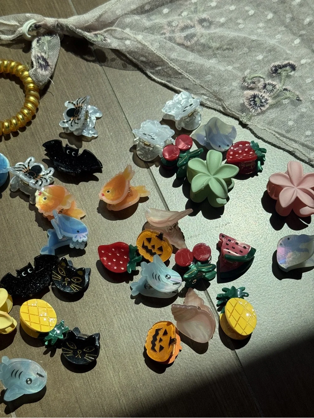 Kids Assorted Pastel Hair Clips and Accessories - Pink, Yellow, Green, Blue